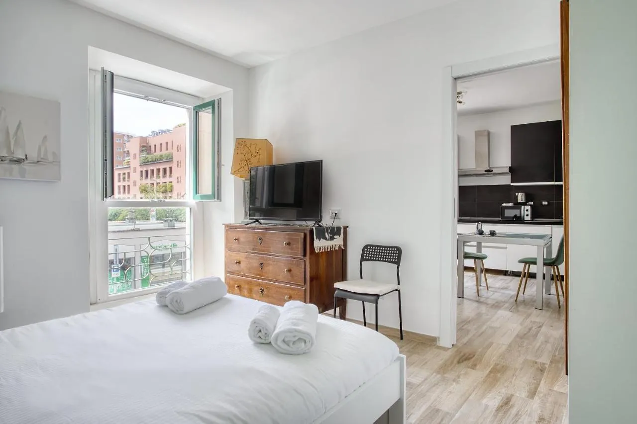 Joivy Lively Flat Near City Centre Milan Apartment